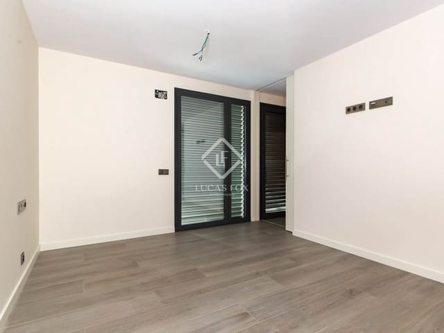 1 quarto Apartamento para venda em Esplugues de Llobregat com piscina garagem - 614 000 € (Ref: 9127783)