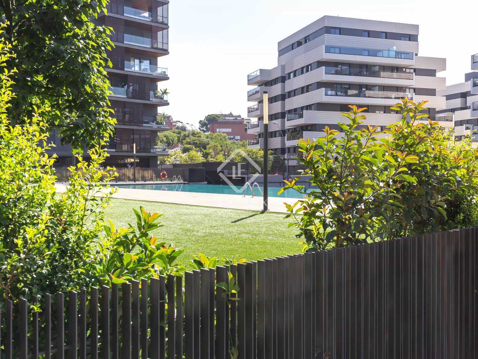 1 soveværelse Lejlighed til salg i Esplugues de Llobregat med swimmingpool garage - € 614.000 (Ref: 9127783)