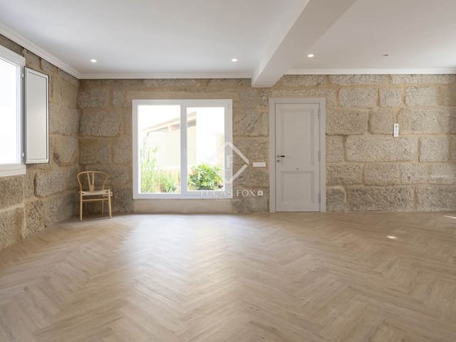 3 soveværelse Lejlighed til salg i Pontevedra by - € 595.000 (Ref: 9127860)