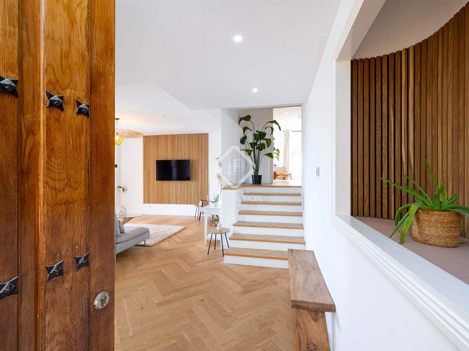 3 sypialnia Penthouse na sprzedaż w Nueva Andalucia z basenem garażem - 1 145 000 € (Ref: 9129016)