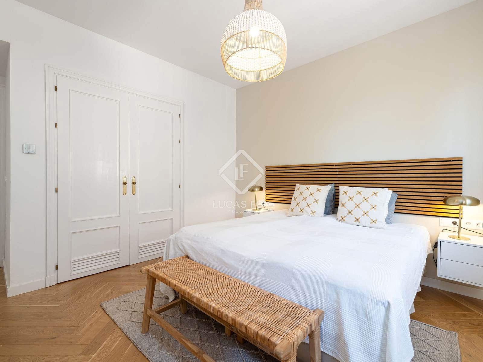 3 sypialnia Penthouse na sprzedaż w Nueva Andalucia z basenem garażem - 1 145 000 € (Ref: 9129016)