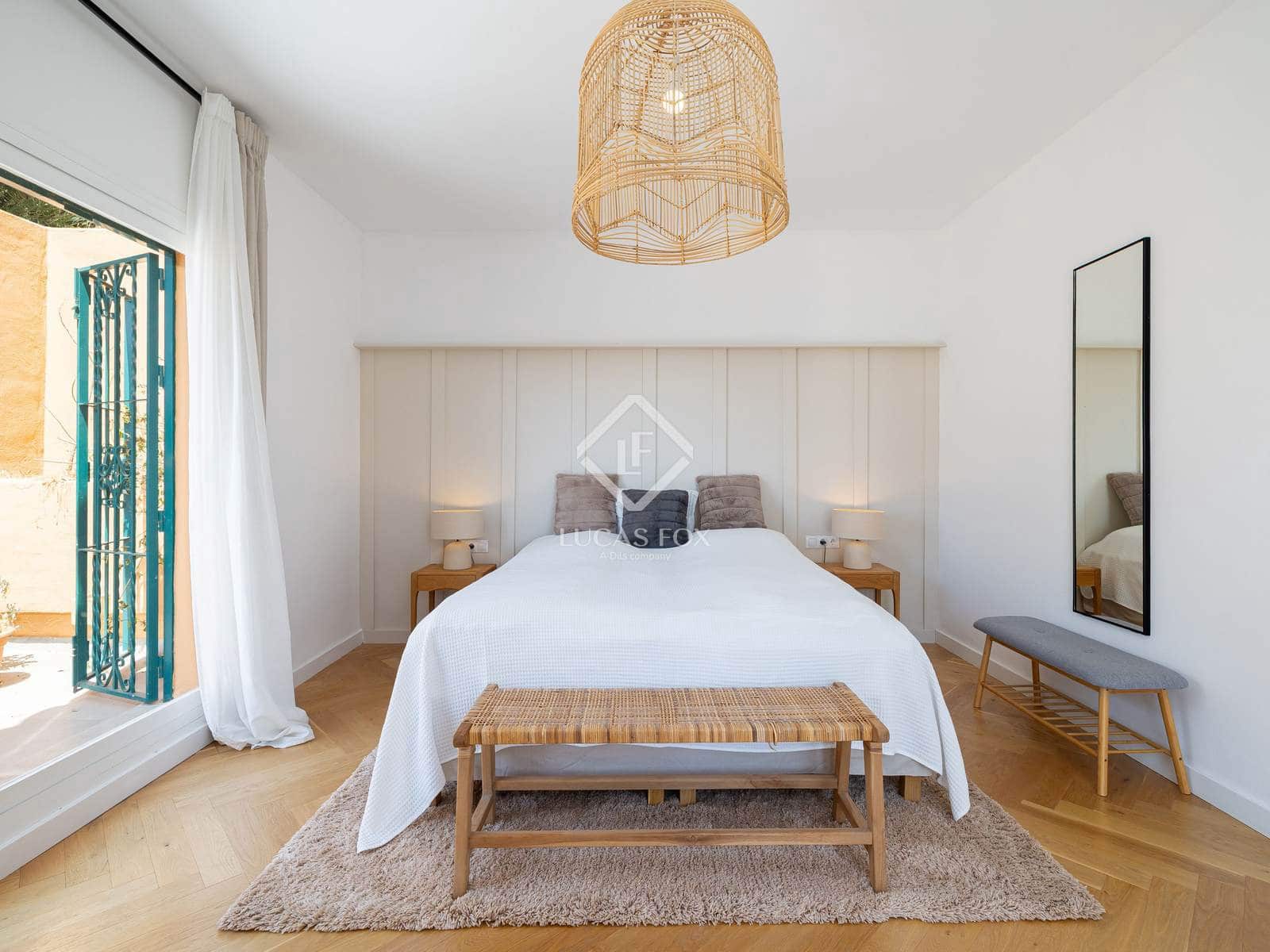 3 sypialnia Penthouse na sprzedaż w Nueva Andalucia z basenem garażem - 1 145 000 € (Ref: 9129016)