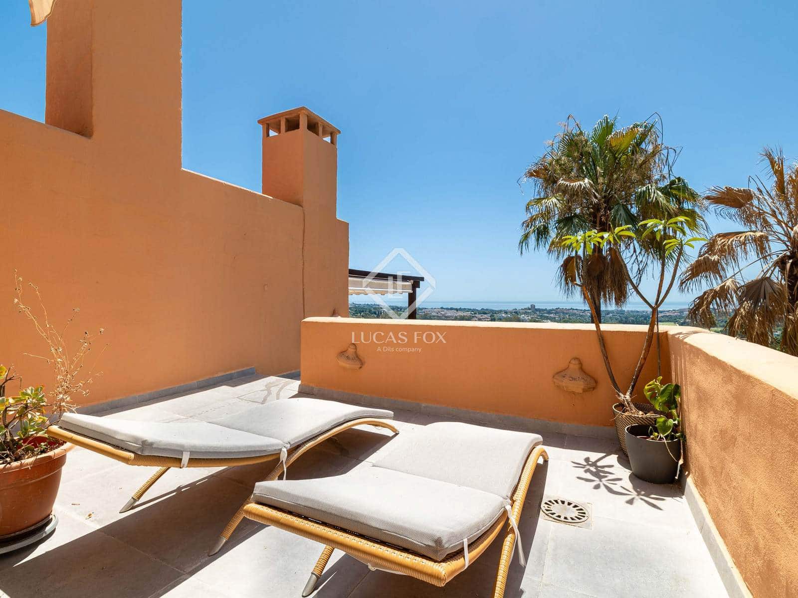 3 sypialnia Penthouse na sprzedaż w Nueva Andalucia z basenem garażem - 1 145 000 € (Ref: 9129016)