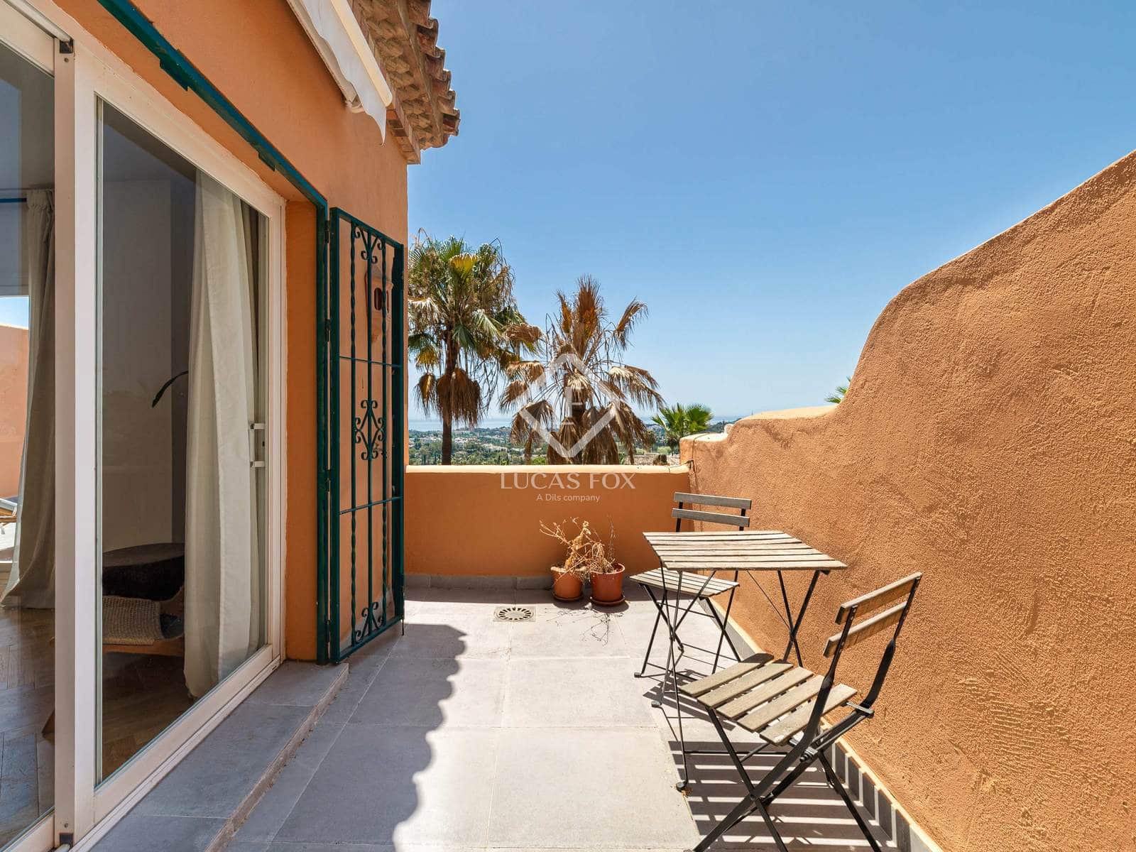 3 sypialnia Penthouse na sprzedaż w Nueva Andalucia z basenem garażem - 1 145 000 € (Ref: 9129016)