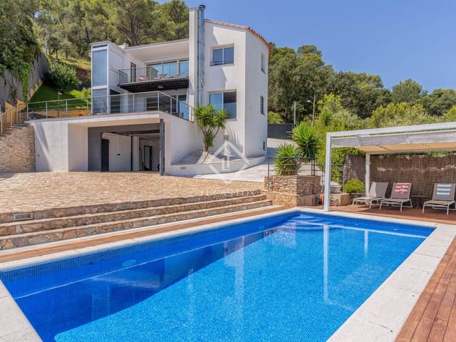 4 slaapkamer Villa te koop in Tamariu, Palafrugell met zwembad garage - € 1.300.000 (Ref: 9129021)