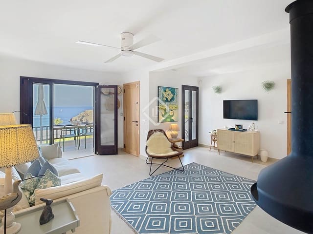 2 soveværelse Villa til salg i Ciutadella de Menorca med garage - € 1.290.000 (Ref: 9130185)