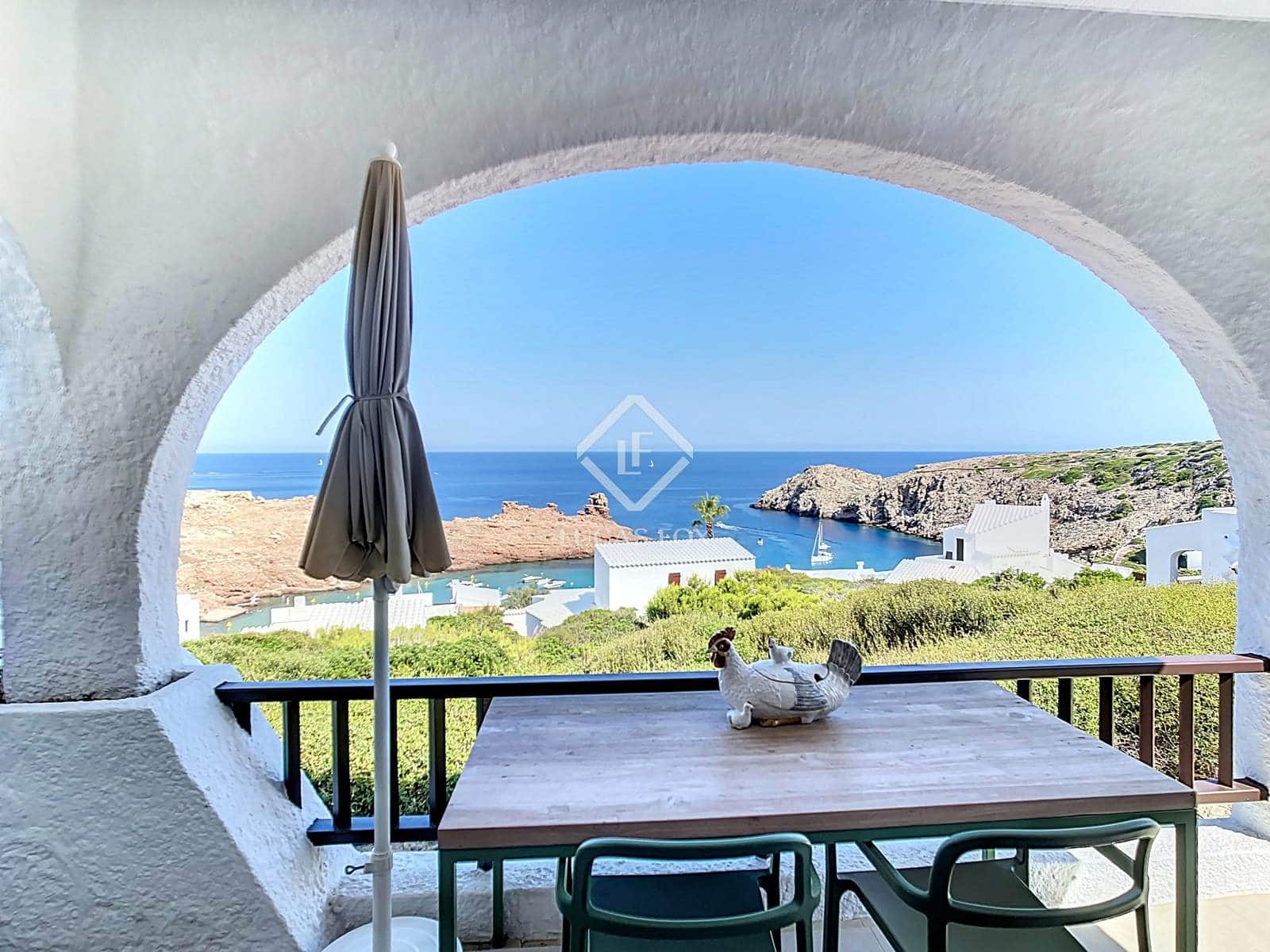 2 sypialnia Willa na sprzedaż w Ciutadella de Menorca z garażem - 1 290 000 € (Ref: 9130185)