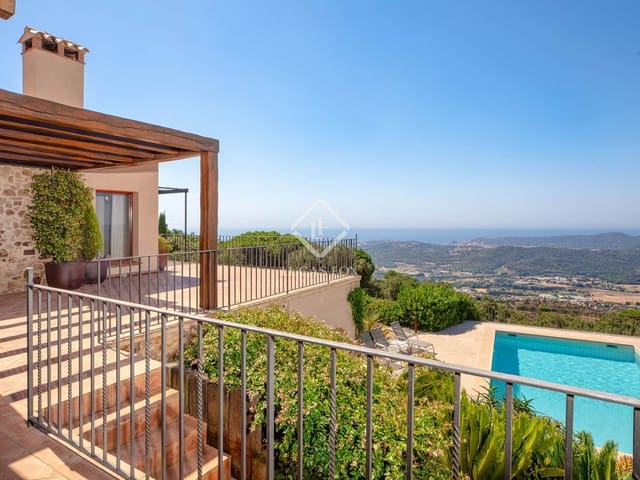 4 slaapkamer Villa te koop in Castell-Platja d'Aro met zwembad garage - € 2.200.000 (Ref: 9131020)
