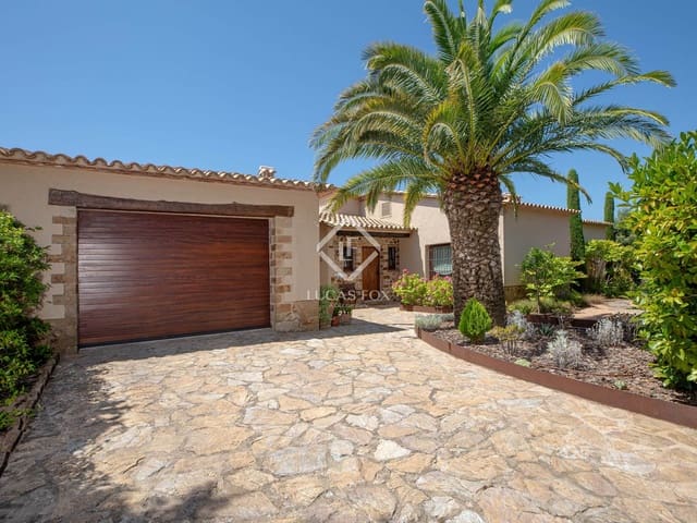 4 slaapkamer Villa te koop in Castell-Platja d'Aro met zwembad garage - € 2.200.000 (Ref: 9131020)