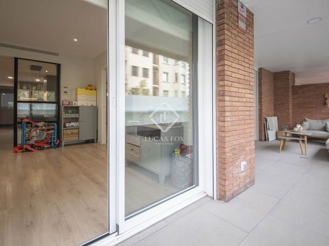 5 soveværelse Lejlighed til leje i Barcelona by - € 4.300 (Ref: 9131023)