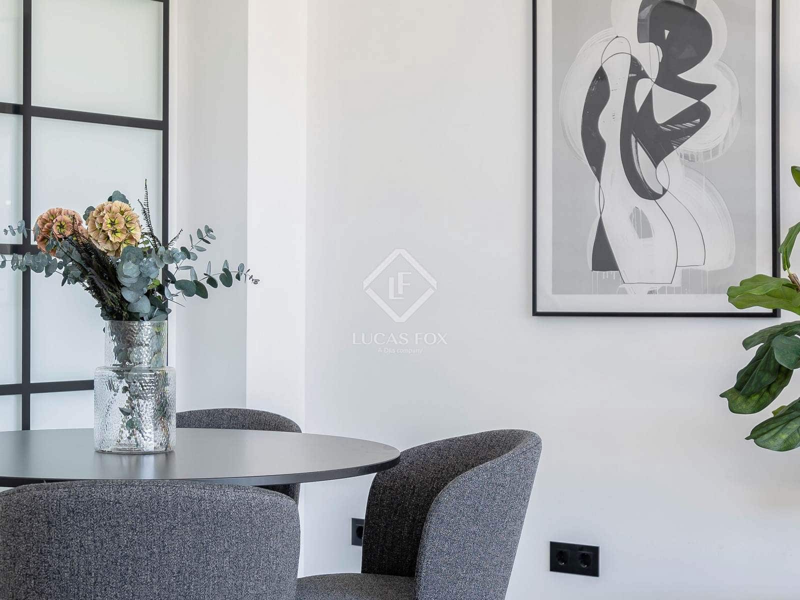 2 Zimmer Apartment zu verkaufen in Estepona mit Pool Garage - 650.000 € (Ref: 9131153)