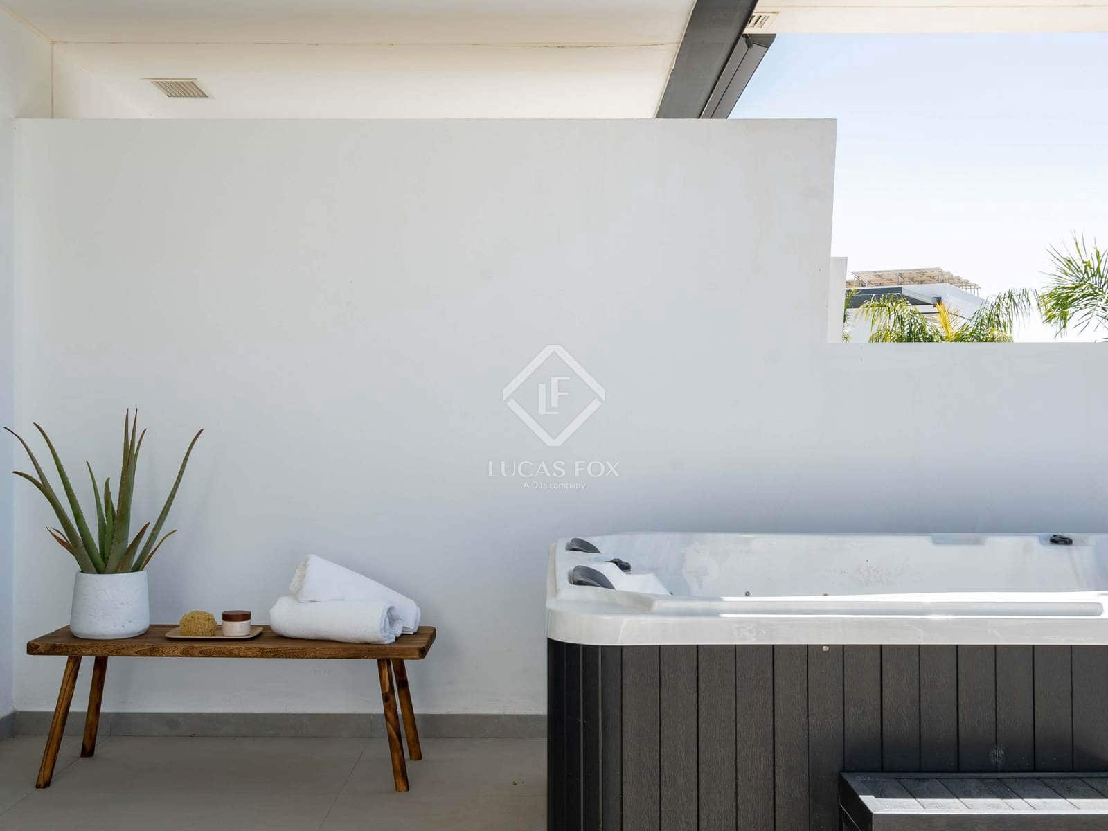 2 Zimmer Apartment zu verkaufen in Estepona mit Pool Garage - 650.000 € (Ref: 9131153)