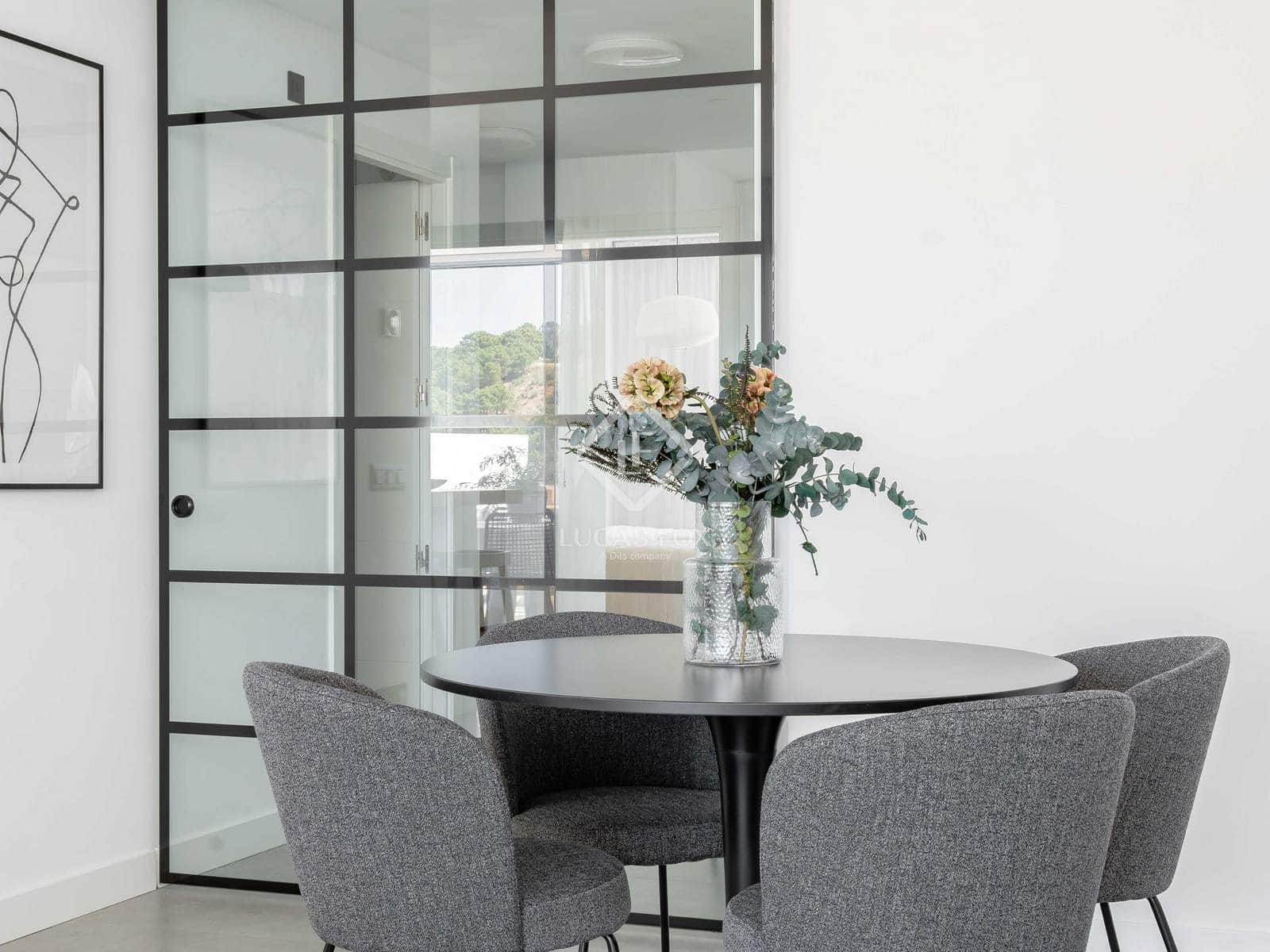 2 Zimmer Apartment zu verkaufen in Estepona mit Pool Garage - 650.000 € (Ref: 9131153)