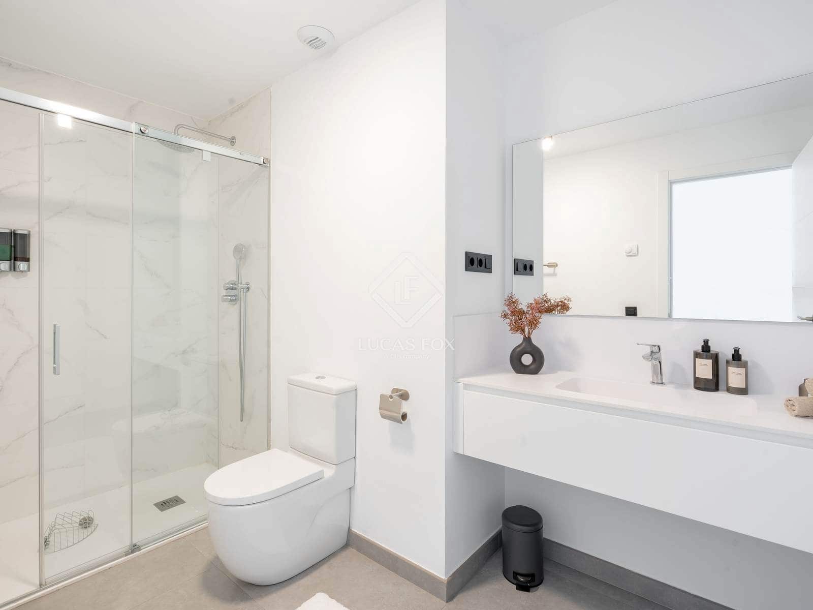 2 Zimmer Apartment zu verkaufen in Estepona mit Pool Garage - 650.000 € (Ref: 9131153)