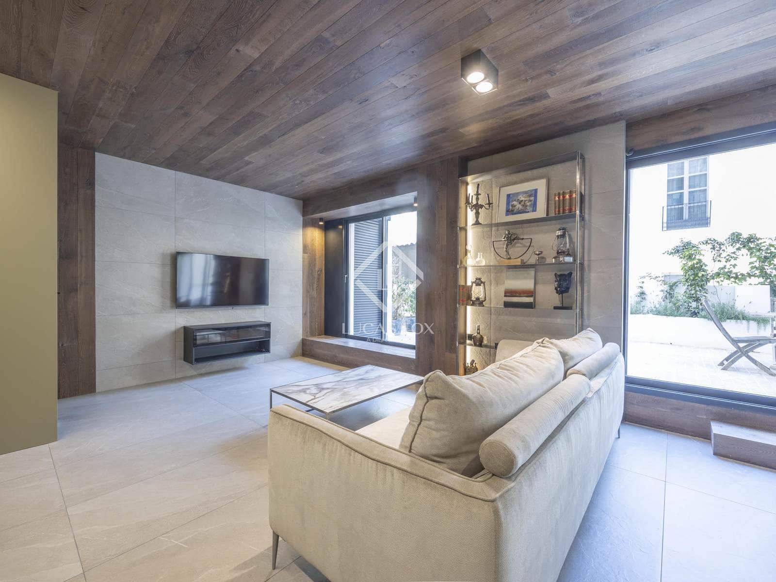 1 soveværelse Kontor til leje i Valencia by - € 2.000 (Ref: 9131154)