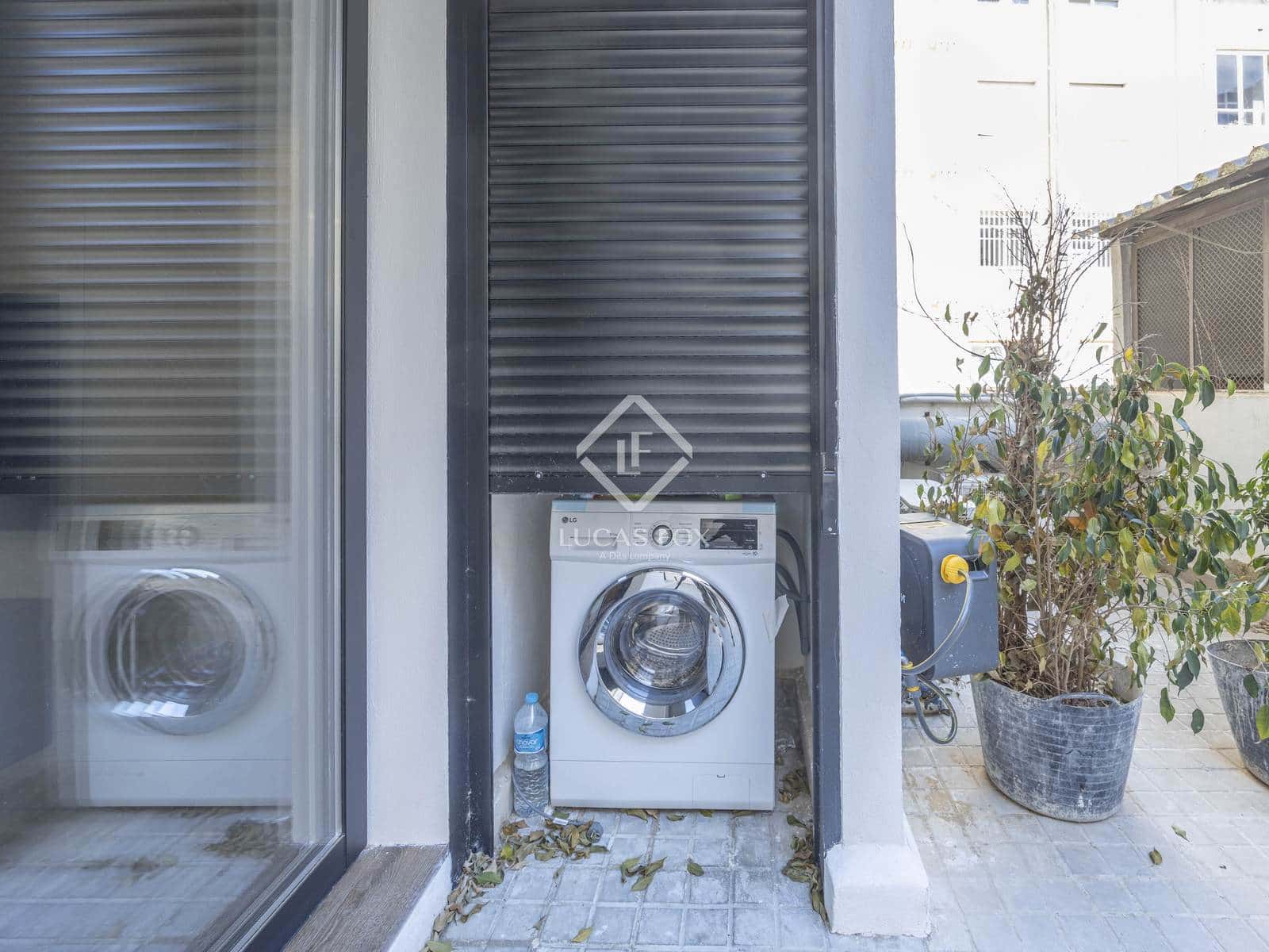 1 soveværelse Kontor til leje i Valencia by - € 2.000 (Ref: 9131154)