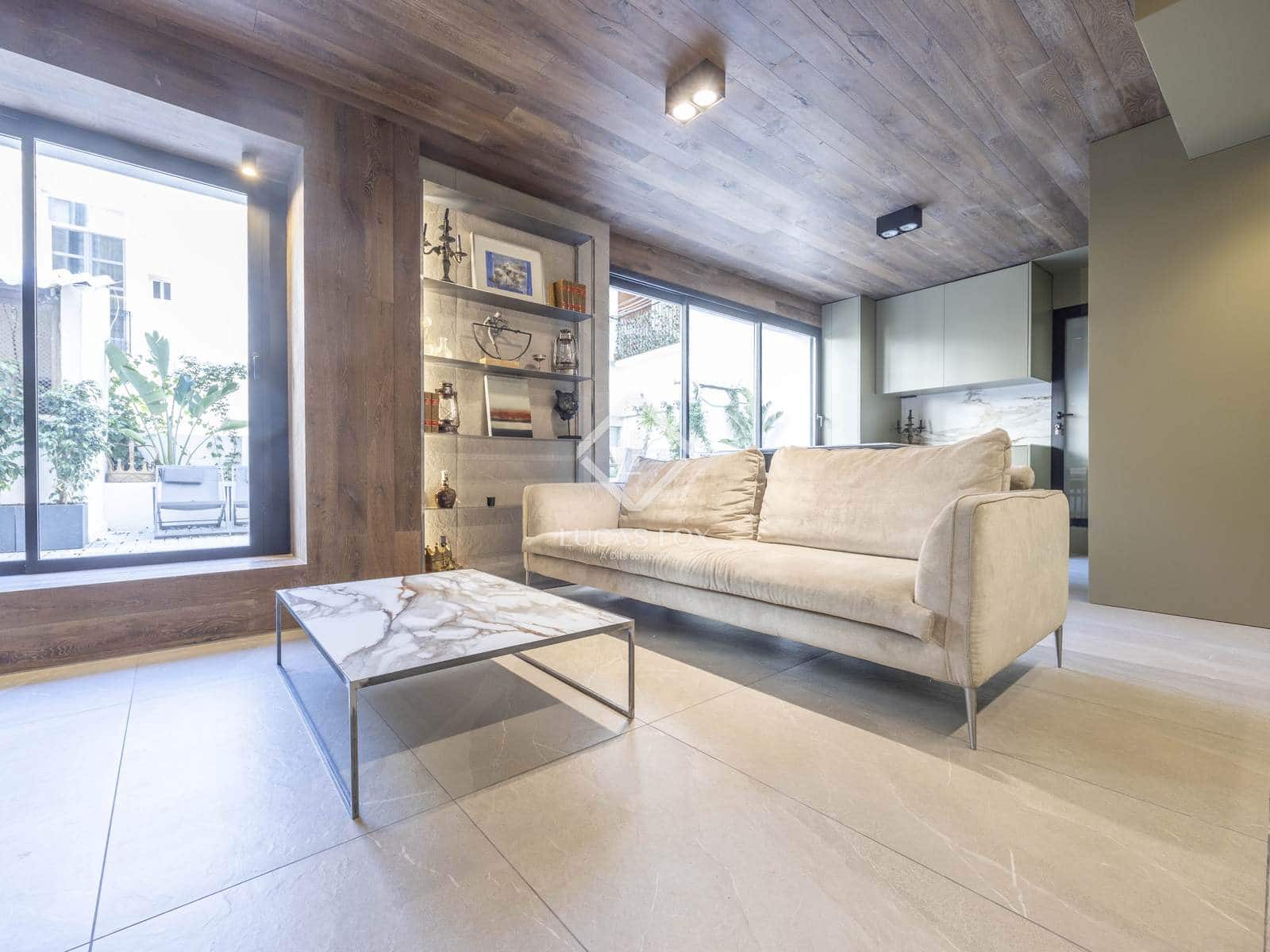 1 soveværelse Kontor til leje i Valencia by - € 2.000 (Ref: 9131154)