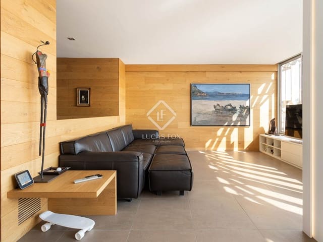 2 soveværelse Lejlighed til salg i Barcelona by med garage - € 875.000 (Ref: 9131699)