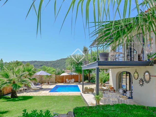 Chalet de 4 habitaciones en Calonge i Sant Antoni en venta con piscina garaje - 990.000 € (Ref: 9131700)