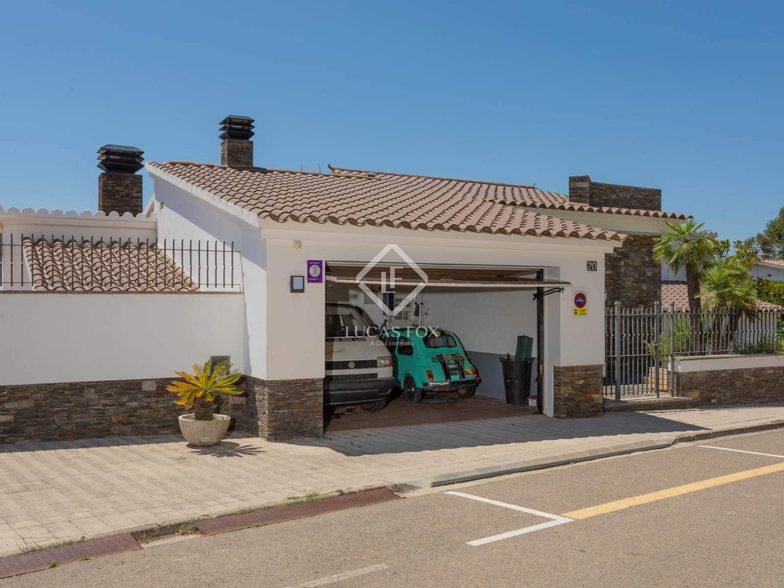 6 soverom Villa til salgs i Roses med svømmebasseng garasje - € 2 500 000 (Ref: 9133095)