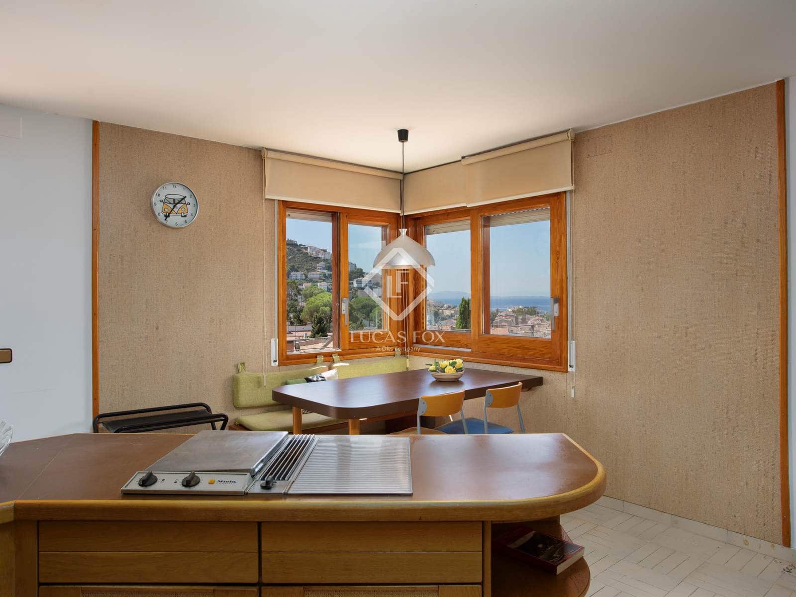 6 soverom Villa til salgs i Roses med svømmebasseng garasje - € 2 500 000 (Ref: 9133095)