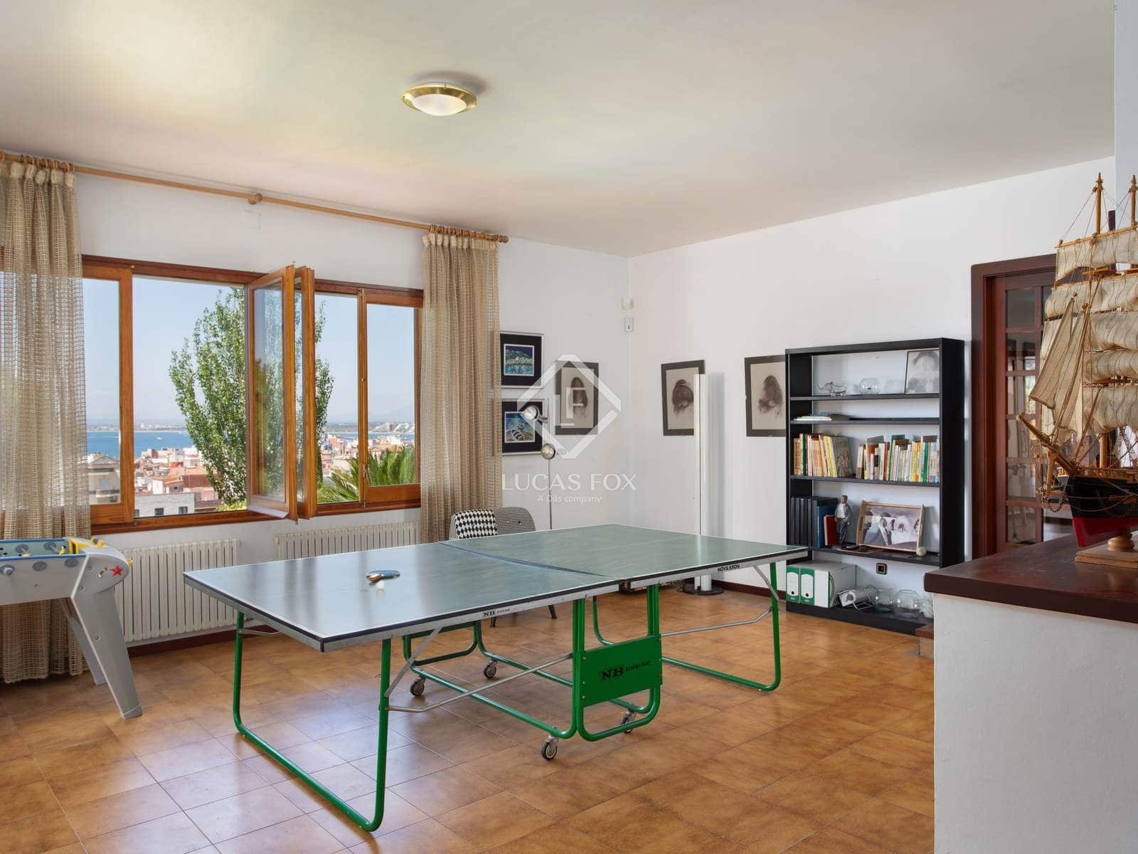 6 soverom Villa til salgs i Roses med svømmebasseng garasje - € 2 500 000 (Ref: 9133095)