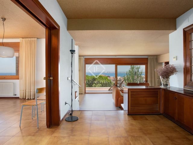 6 slaapkamer Villa te koop in Roses met zwembad garage - € 2.500.000 (Ref: 9133095)