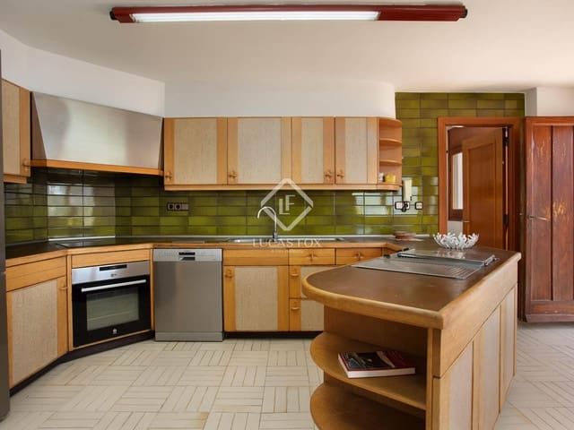 6 slaapkamer Villa te koop in Roses met zwembad garage - € 2.500.000 (Ref: 9133095)