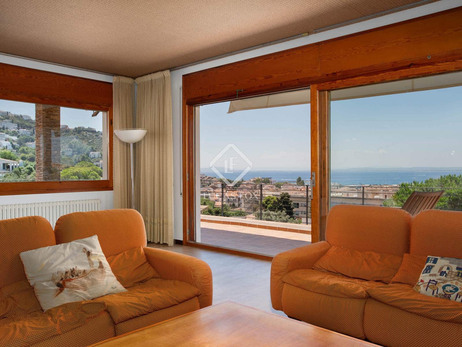 6 soverom Villa til salgs i Roses med svømmebasseng garasje - € 2 500 000 (Ref: 9133095)