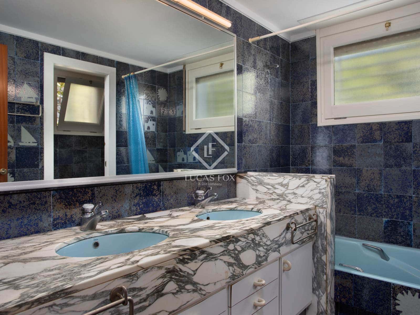 6 soverom Villa til salgs i Roses med svømmebasseng garasje - € 2 500 000 (Ref: 9133095)