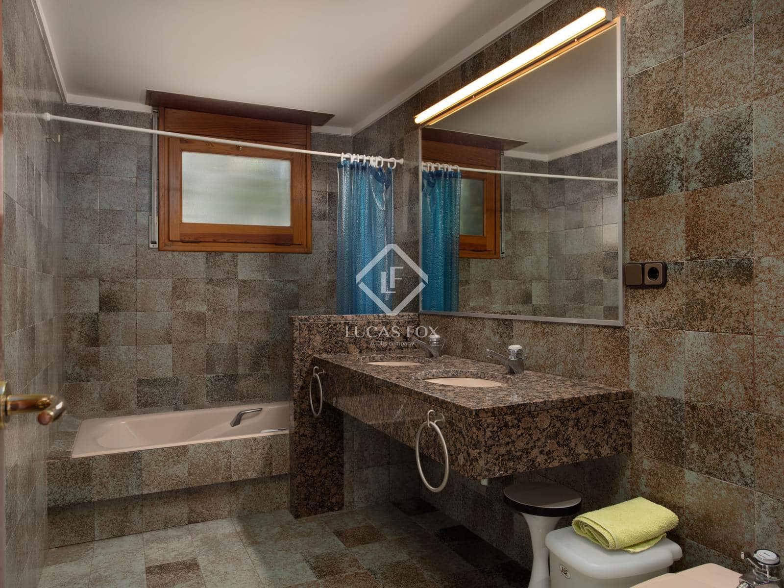 6 soverom Villa til salgs i Roses med svømmebasseng garasje - € 2 500 000 (Ref: 9133095)