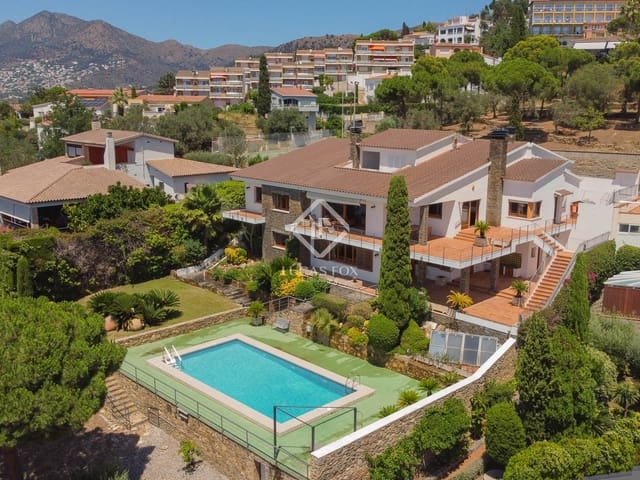 6 slaapkamer Villa te koop in Roses met zwembad garage - € 2.500.000 (Ref: 9133095)