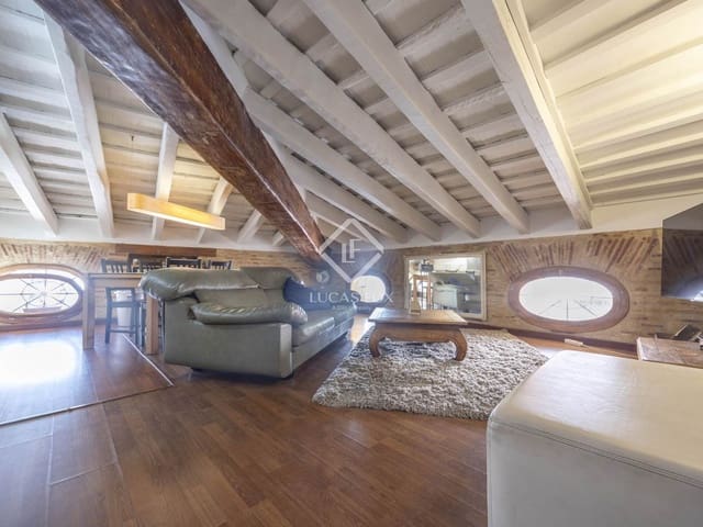 2 soveværelse Penthouse til leje i Valencia by - € 2.000 (Ref: 9133098)