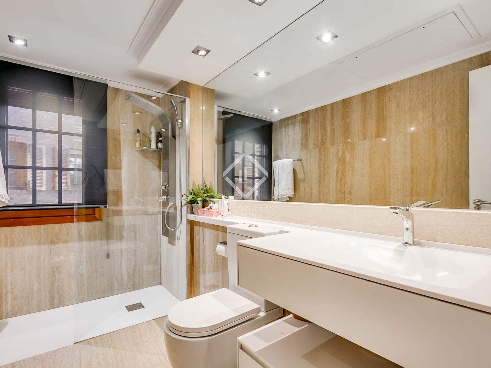 5 soveværelse Villa til salg i Las Rozas de Madrid med swimmingpool garage - € 1.699.000 (Ref: 9133356)