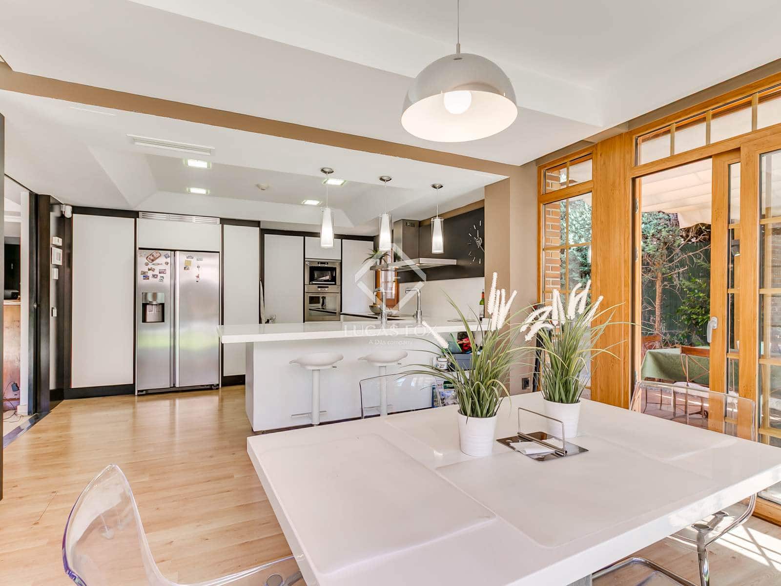 5 soveværelse Villa til salg i Las Rozas de Madrid med swimmingpool garage - € 1.699.000 (Ref: 9133356)