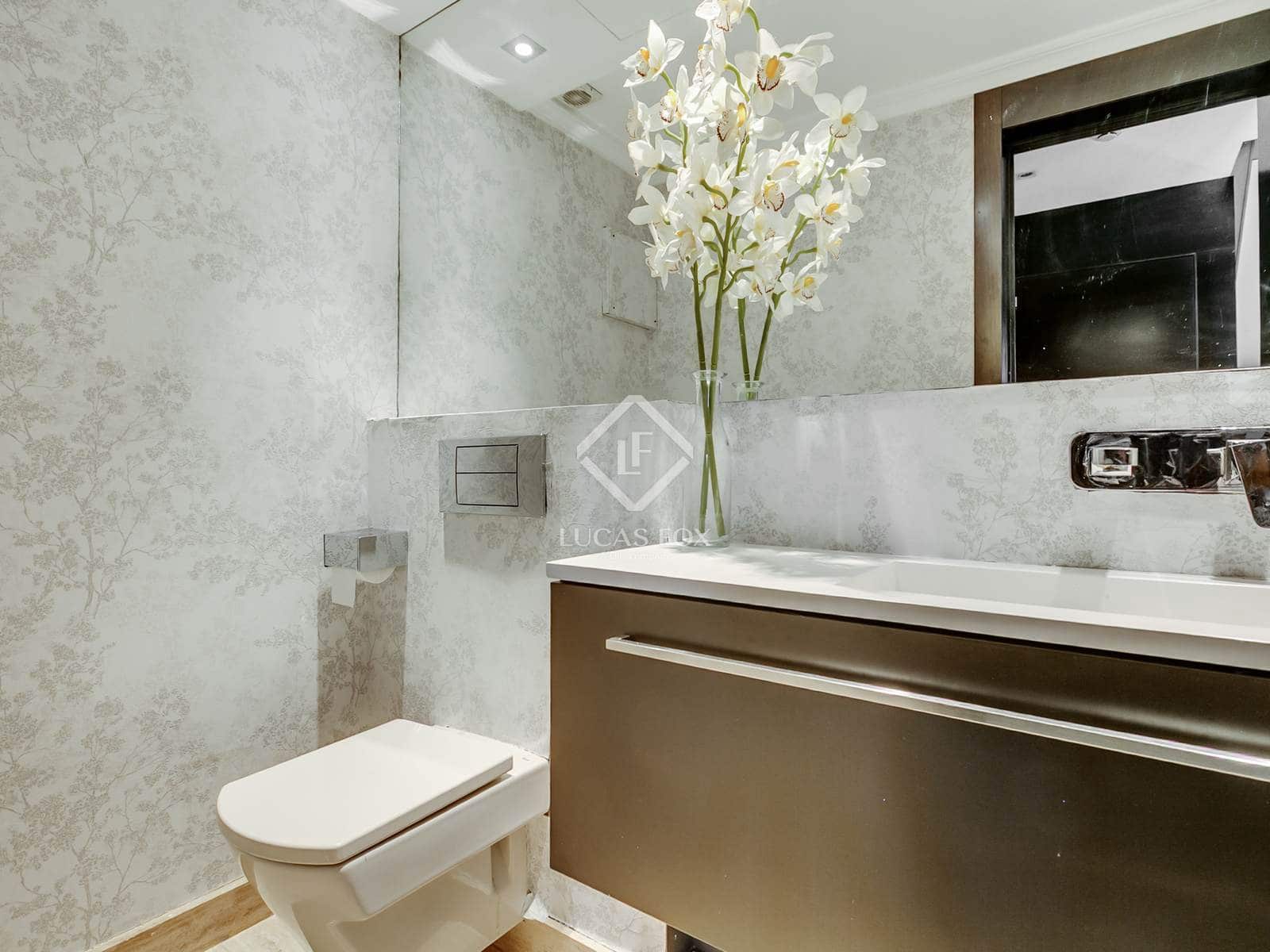 5 soveværelse Villa til salg i Las Rozas de Madrid med swimmingpool garage - € 1.699.000 (Ref: 9133356)