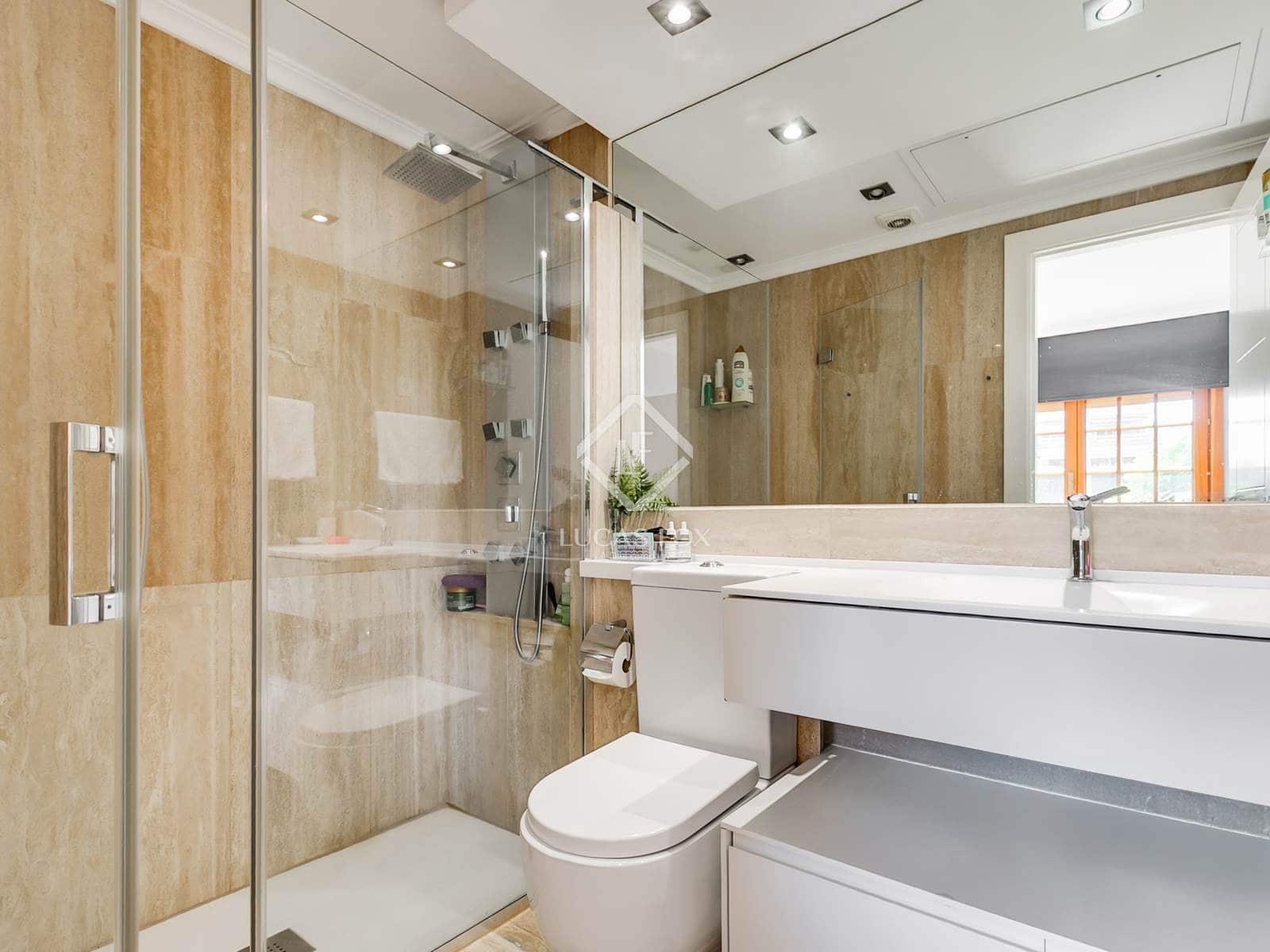 5 soveværelse Villa til salg i Las Rozas de Madrid med swimmingpool garage - € 1.699.000 (Ref: 9133356)