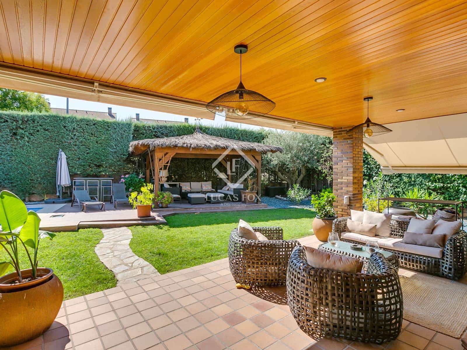 5 soveværelse Villa til salg i Las Rozas de Madrid med swimmingpool garage - € 1.699.000 (Ref: 9133356)