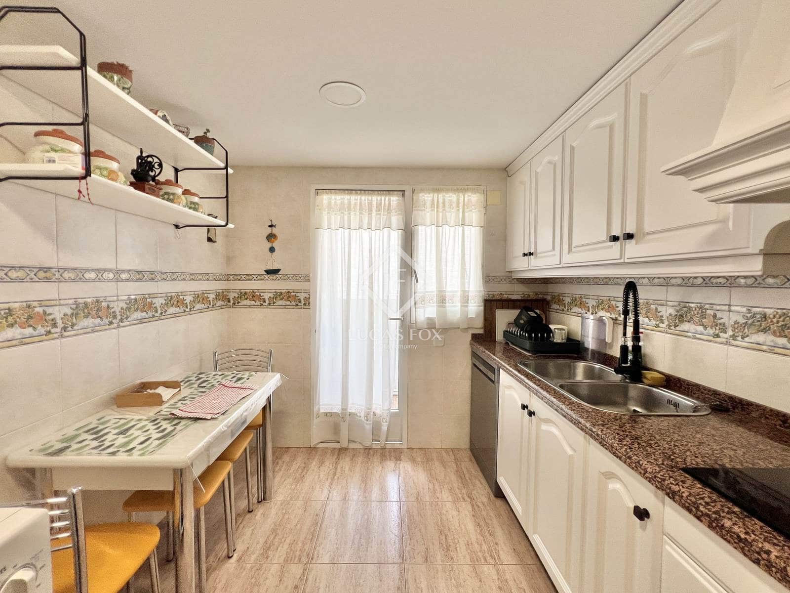 3 slaapkamer Penthouse te koop in Alicante stad met garage - € 490.000 (Ref: 9133640)