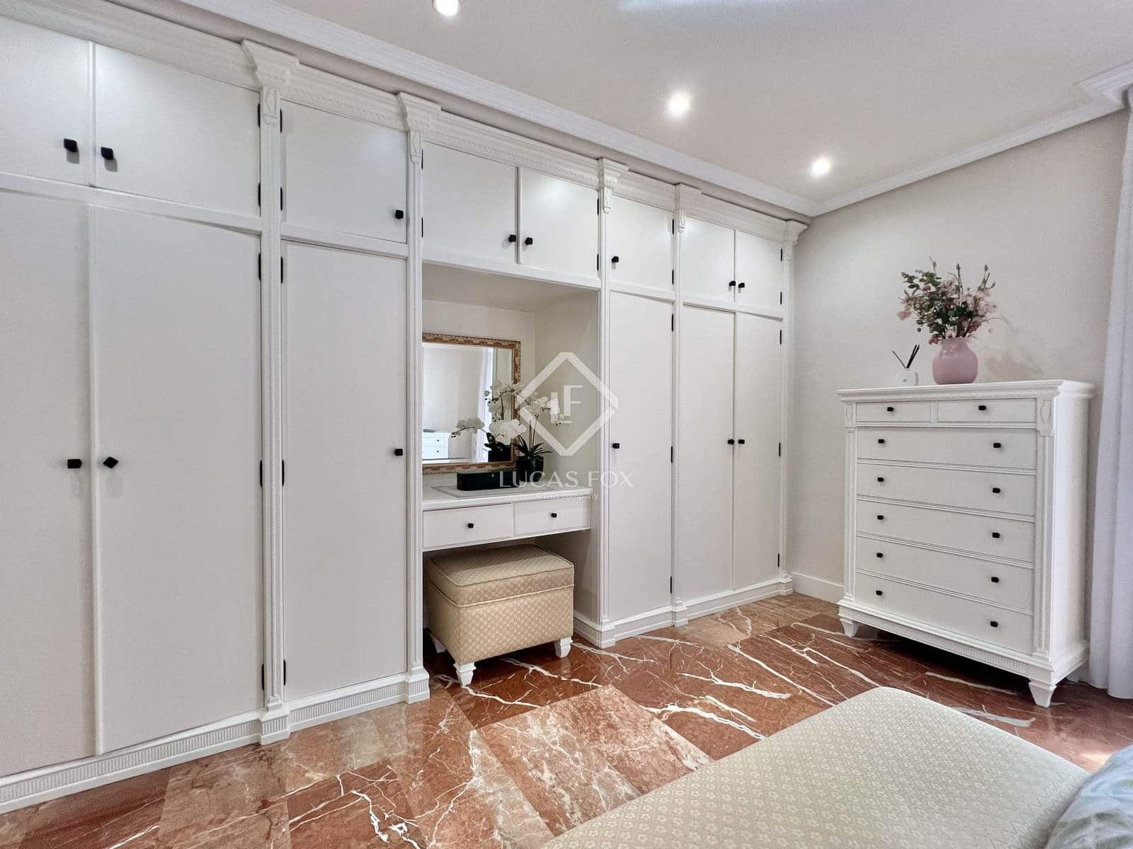 3 slaapkamer Penthouse te koop in Alicante stad met garage - € 490.000 (Ref: 9133640)