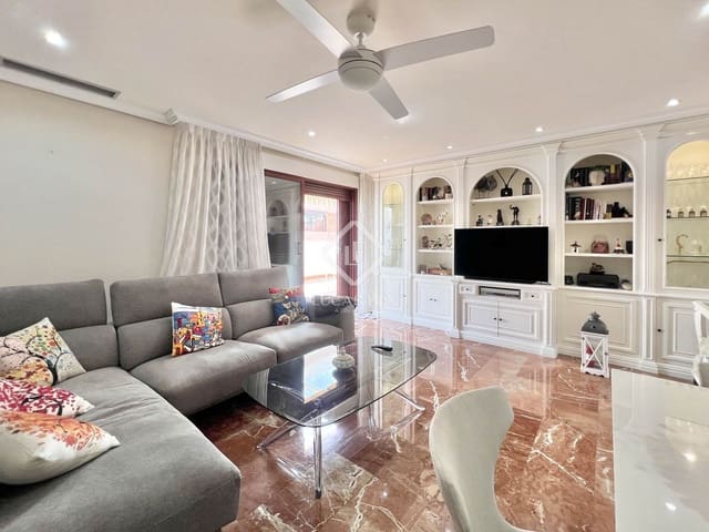 3 slaapkamer Penthouse te koop in Alicante stad met garage - € 490.000 (Ref: 9133640)