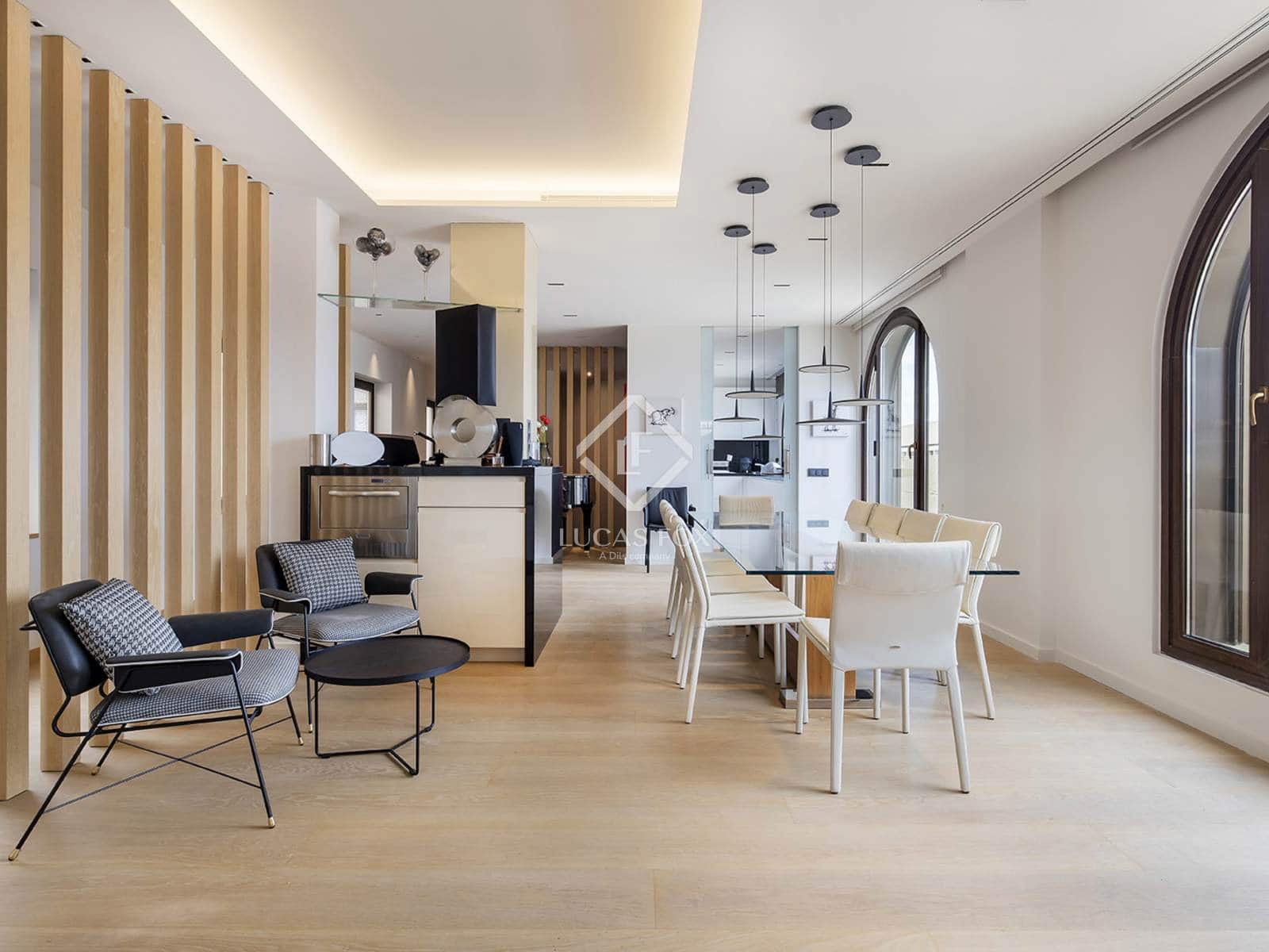 4 Zimmer Penthouse zu vermieten in Barcelona Stadt mit Garage - 12.000 € (Ref: 9133751)