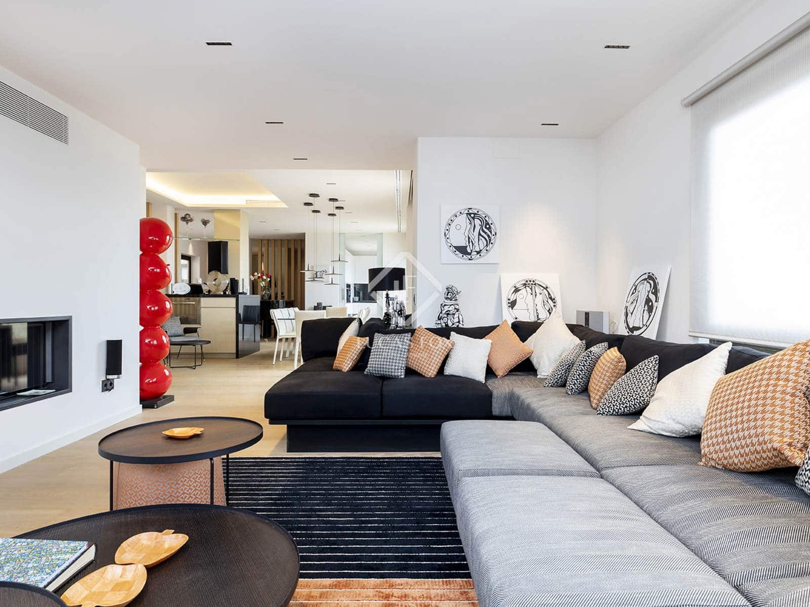 4 Zimmer Penthouse zu vermieten in Barcelona Stadt mit Garage - 12.000 € (Ref: 9133751)