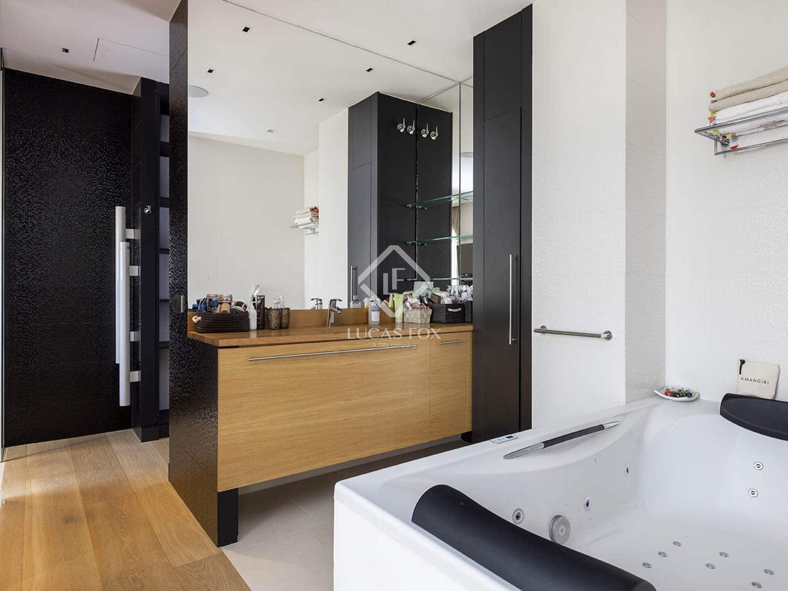 4 Zimmer Penthouse zu vermieten in Barcelona Stadt mit Garage - 12.000 € (Ref: 9133751)