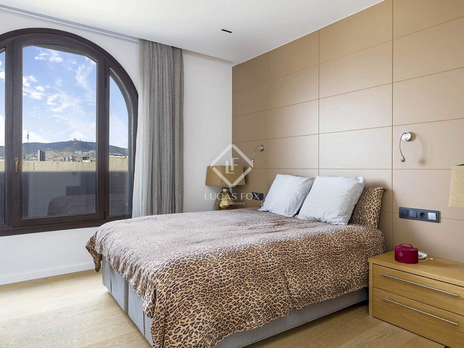 4 Zimmer Penthouse zu vermieten in Barcelona Stadt mit Garage - 12.000 € (Ref: 9133751)