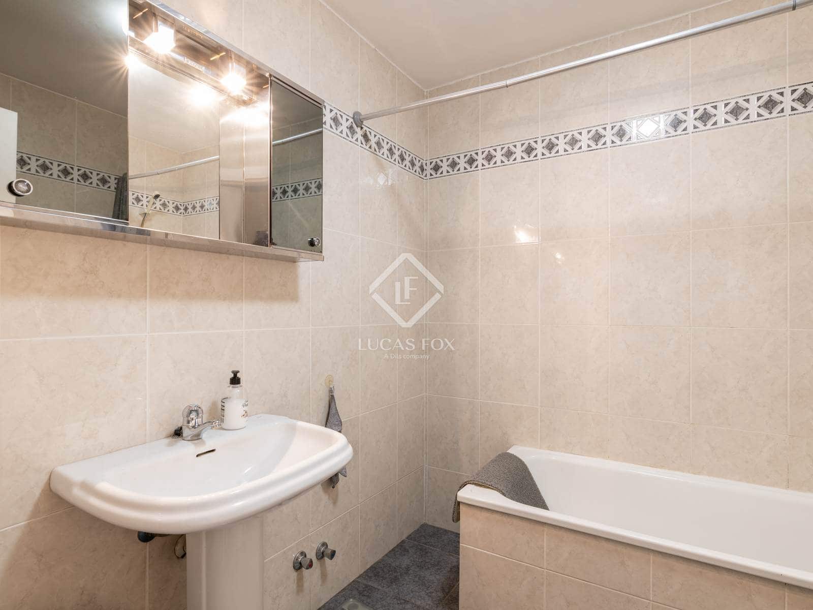 5 soveværelse Villa til salg i Sant Cugat del Valles med garage - € 1.100.000 (Ref: 9133807)