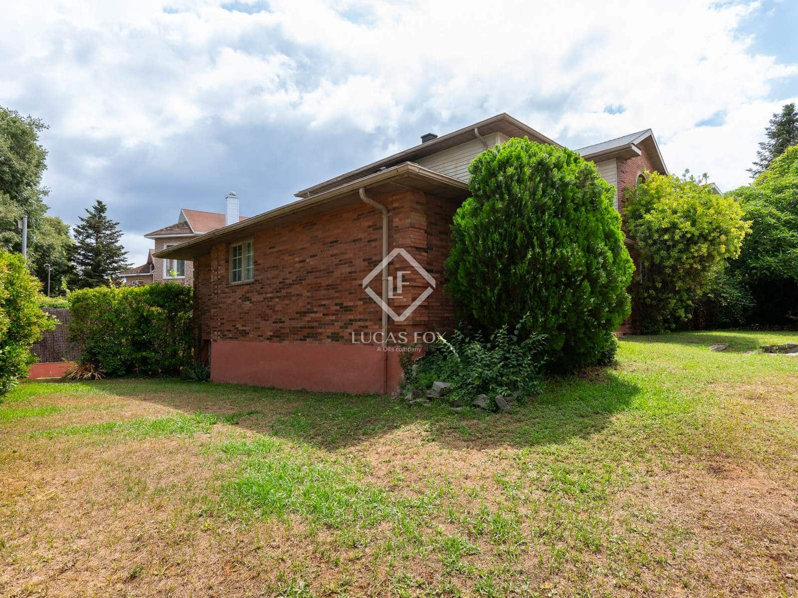 5 soveværelse Villa til salg i Sant Cugat del Valles med garage - € 1.100.000 (Ref: 9133807)