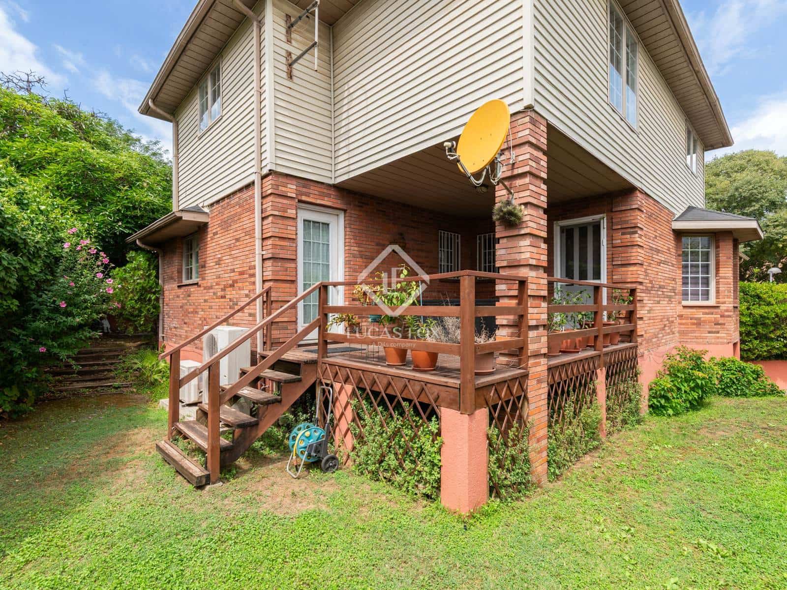 5 soveværelse Villa til salg i Sant Cugat del Valles med garage - € 1.100.000 (Ref: 9133807)