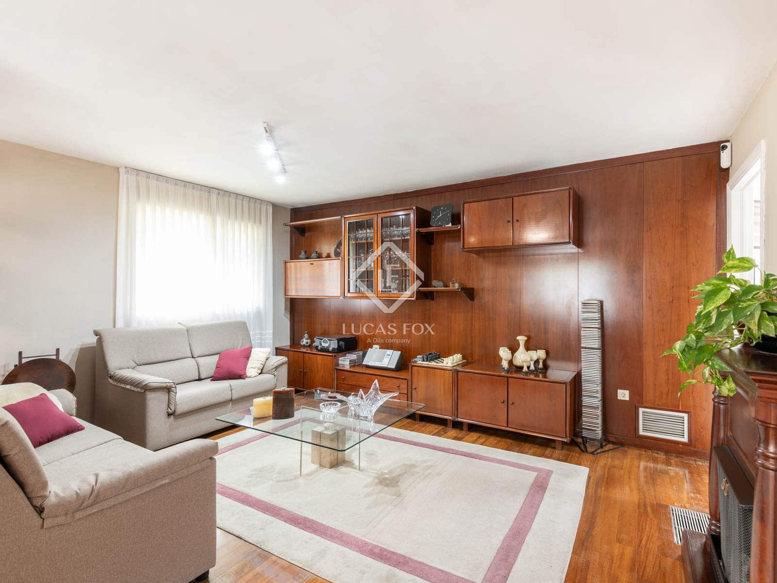 5 soveværelse Villa til salg i Sant Cugat del Valles med garage - € 1.100.000 (Ref: 9133807)