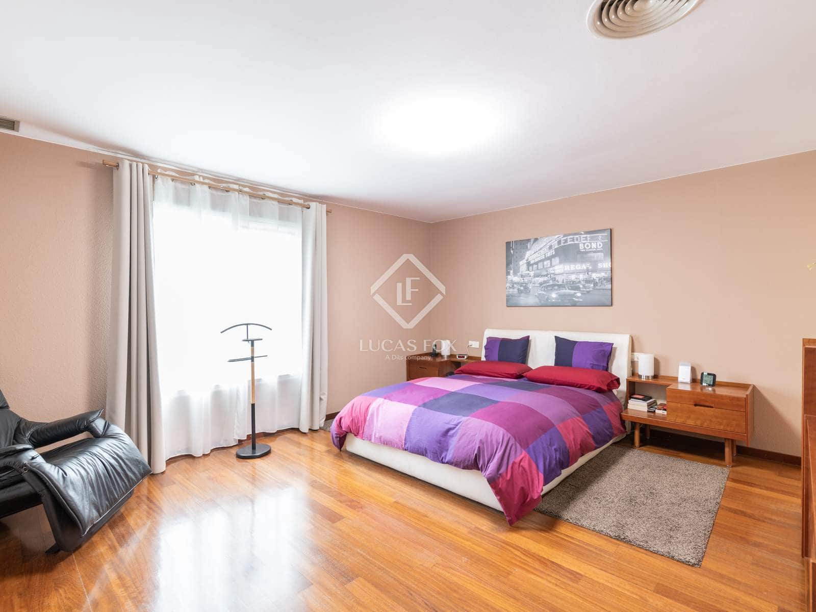 5 soveværelse Villa til salg i Sant Cugat del Valles med garage - € 1.100.000 (Ref: 9133807)